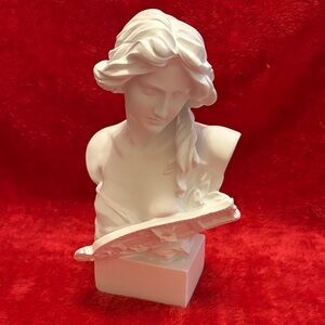 Greek Goddess of Music Bust NEW